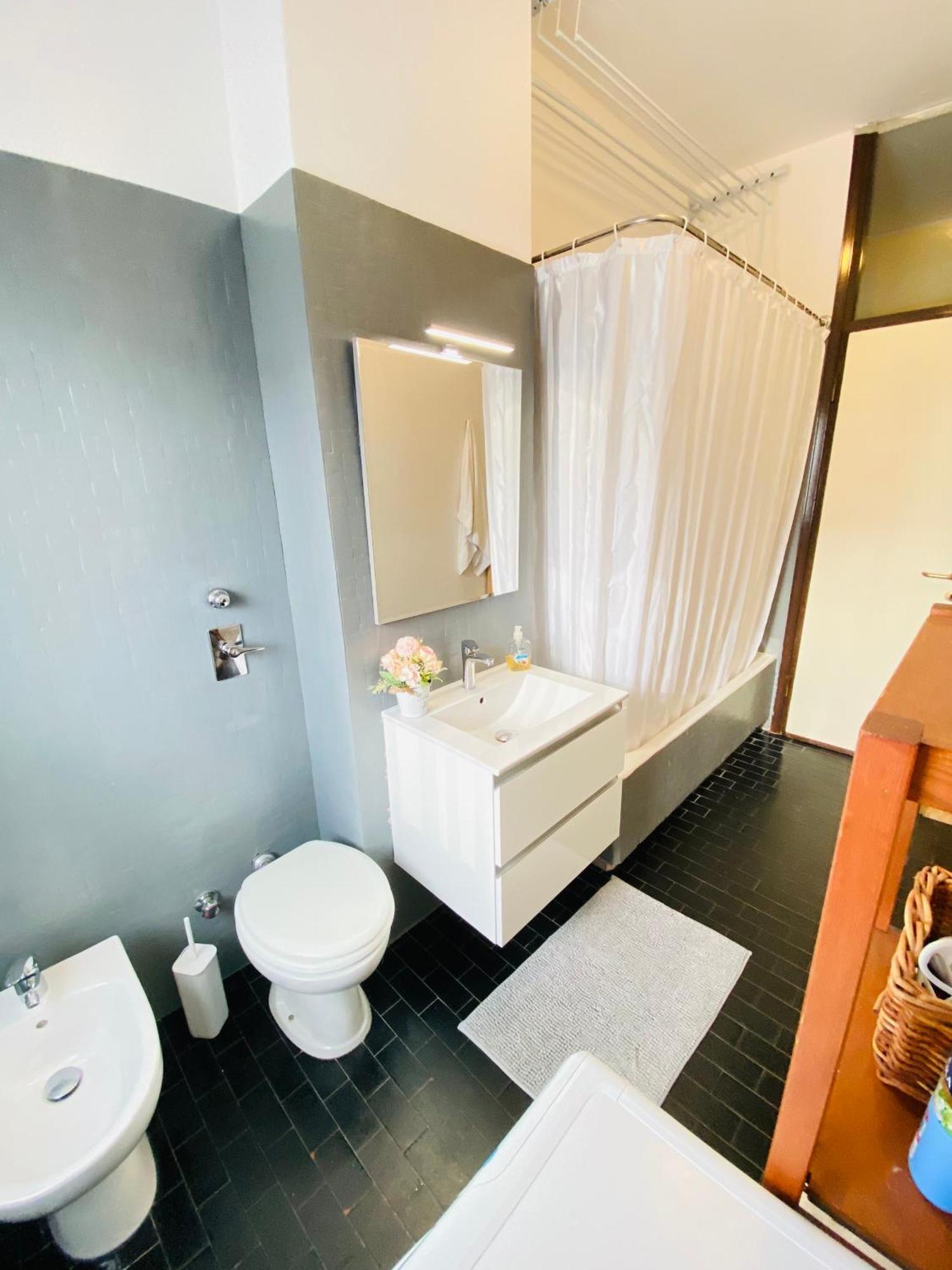 Appartamento Milano Relax Family House Brugherio Esterno foto